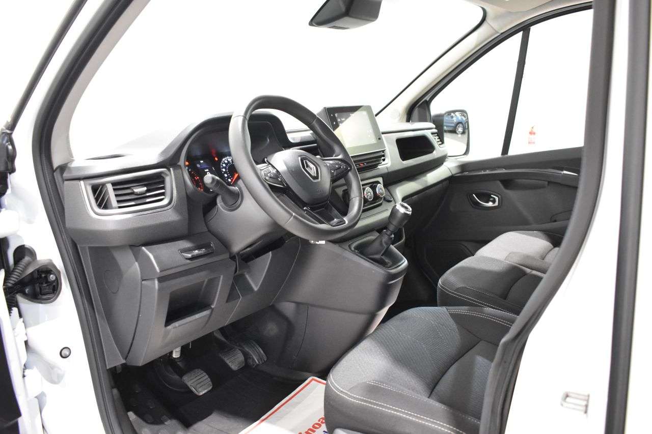 RENAULT TRAFIC en Minoautos