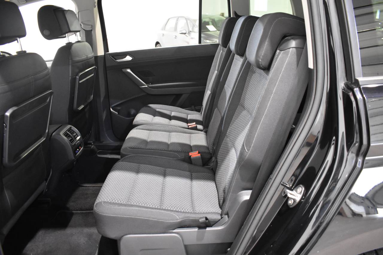 VW TOURAN en Minoautos