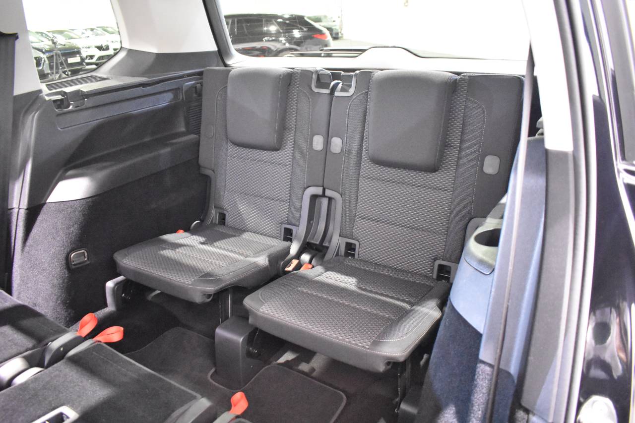 VW TOURAN en Minoautos