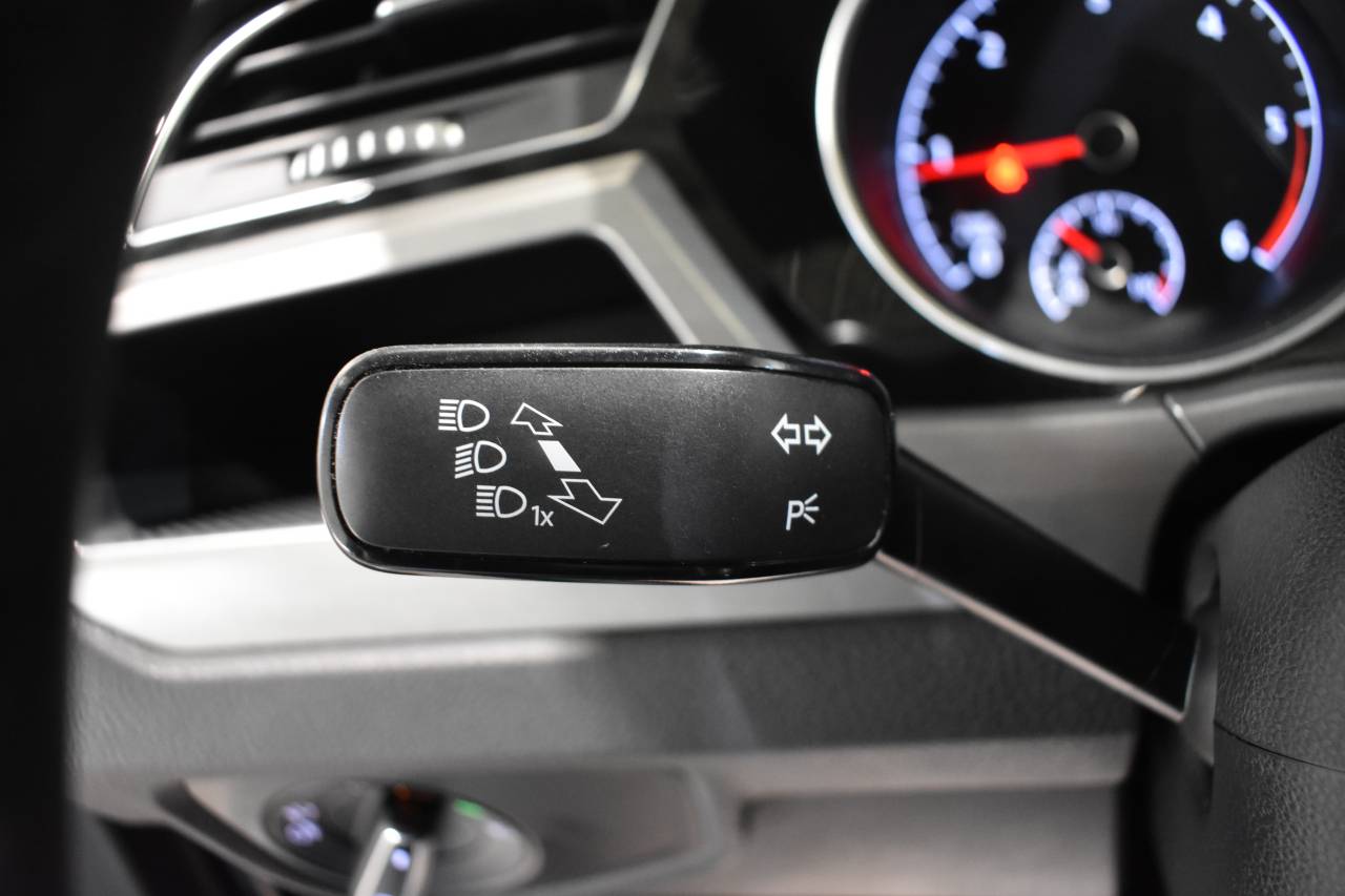 VW TOURAN en Minoautos