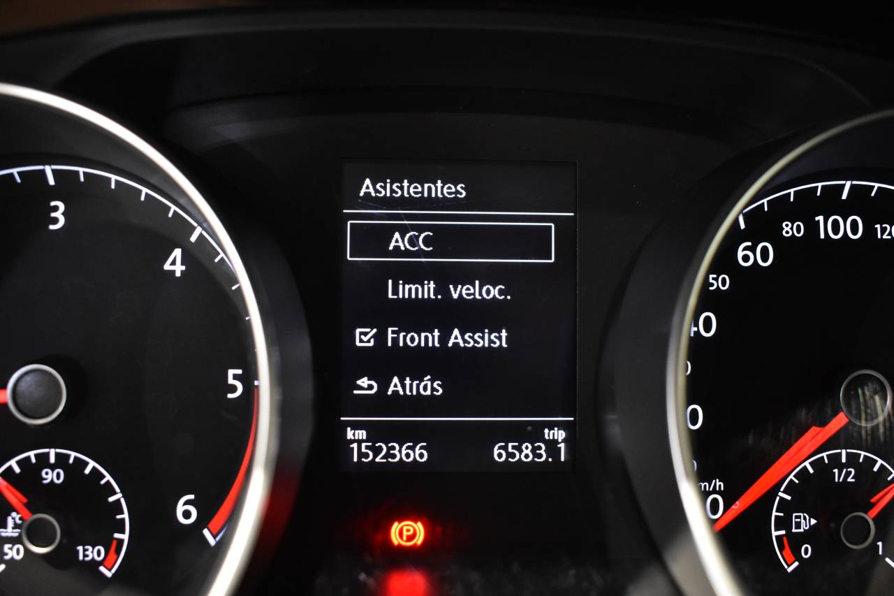 VW TOURAN en Minoautos