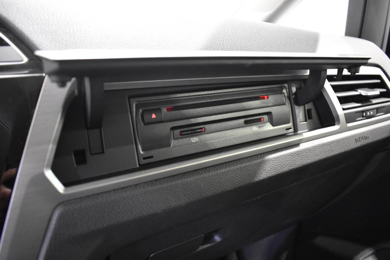 VW TOURAN en Minoautos