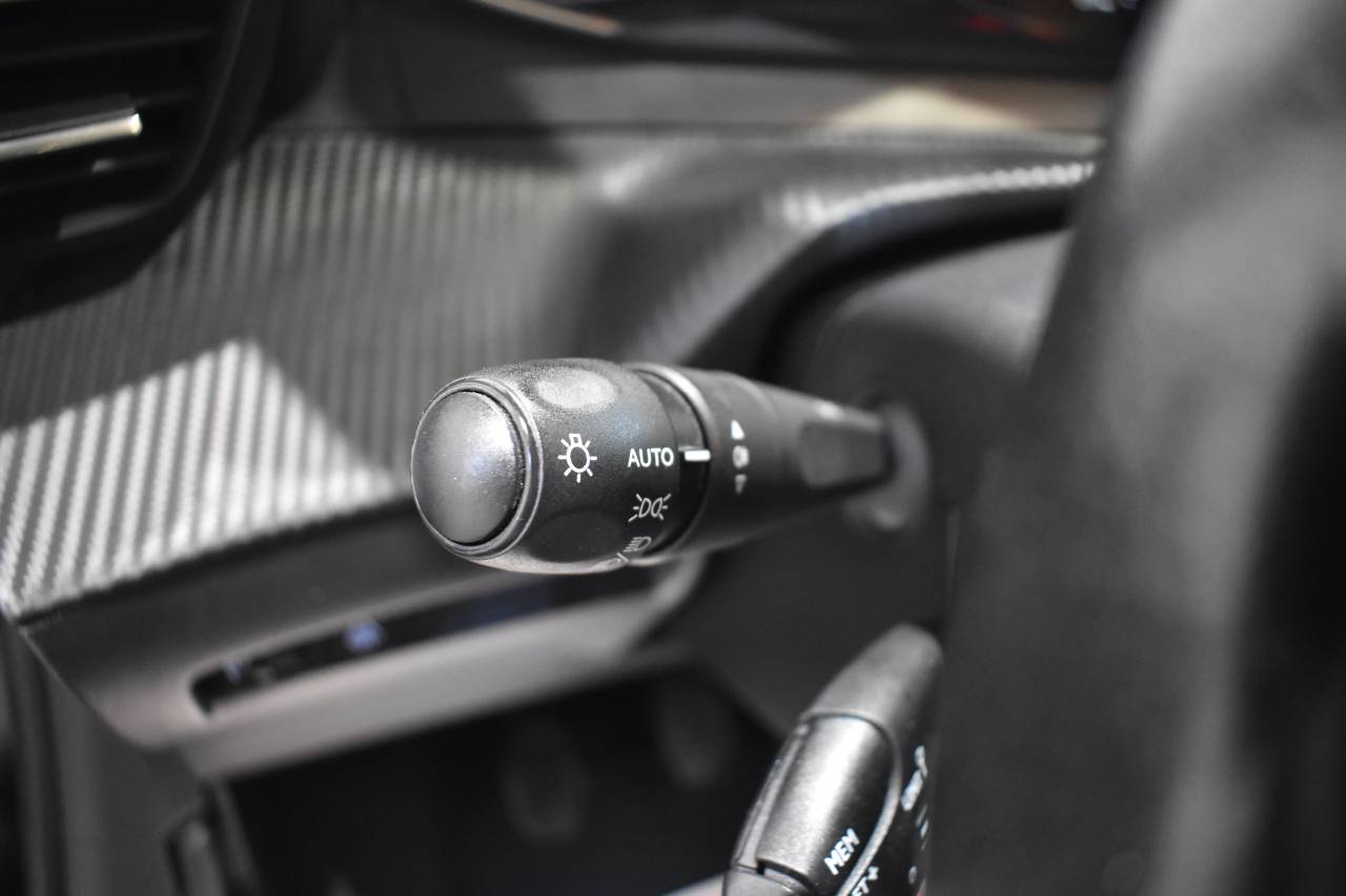 PEUGEOT 208 en Minoautos