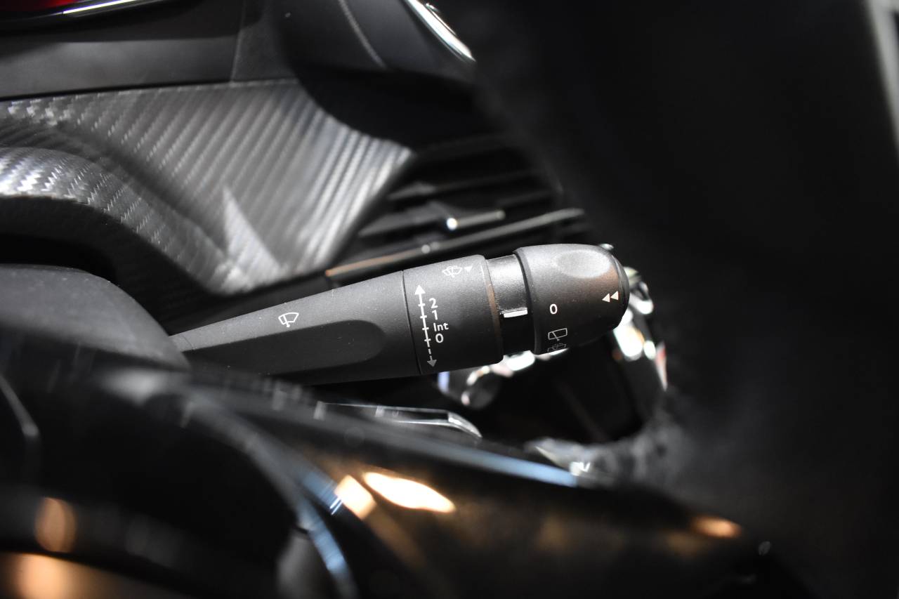 PEUGEOT 208 en Minoautos