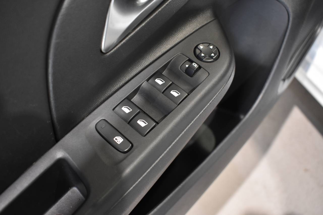 OPEL CORSA en Minoautos