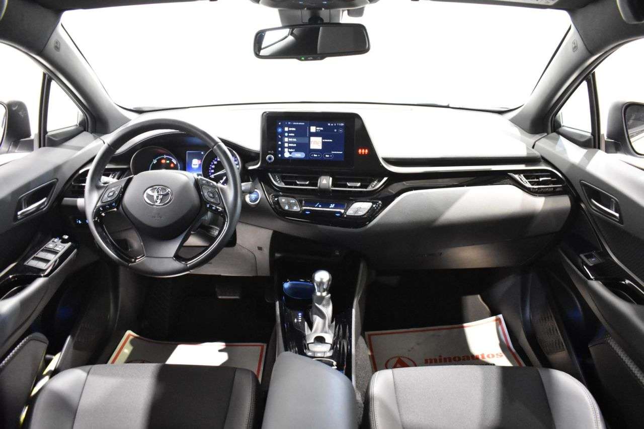 TOYOTA C-HR en Minoautos