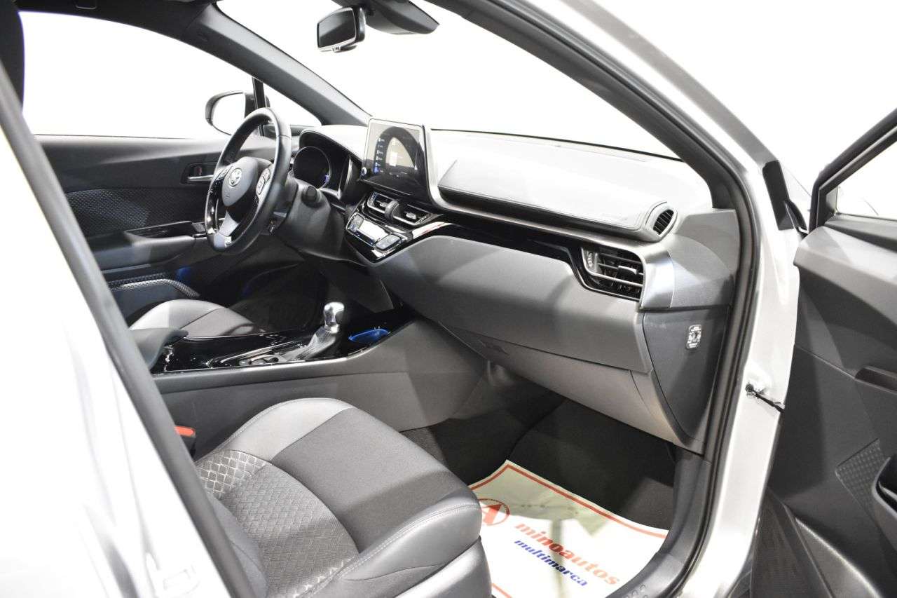 TOYOTA C-HR en Minoautos