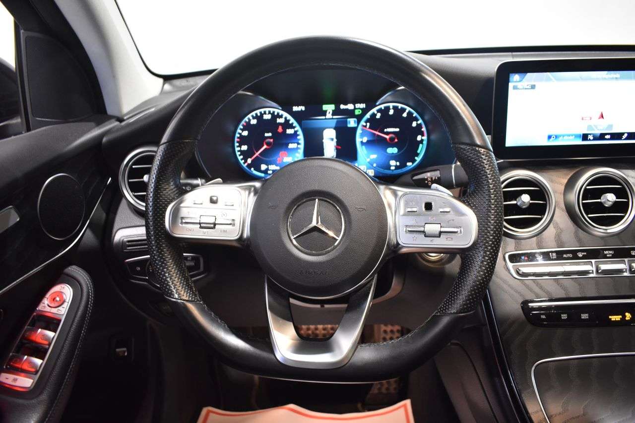 MERCEDES-BENZ CLASE GLC