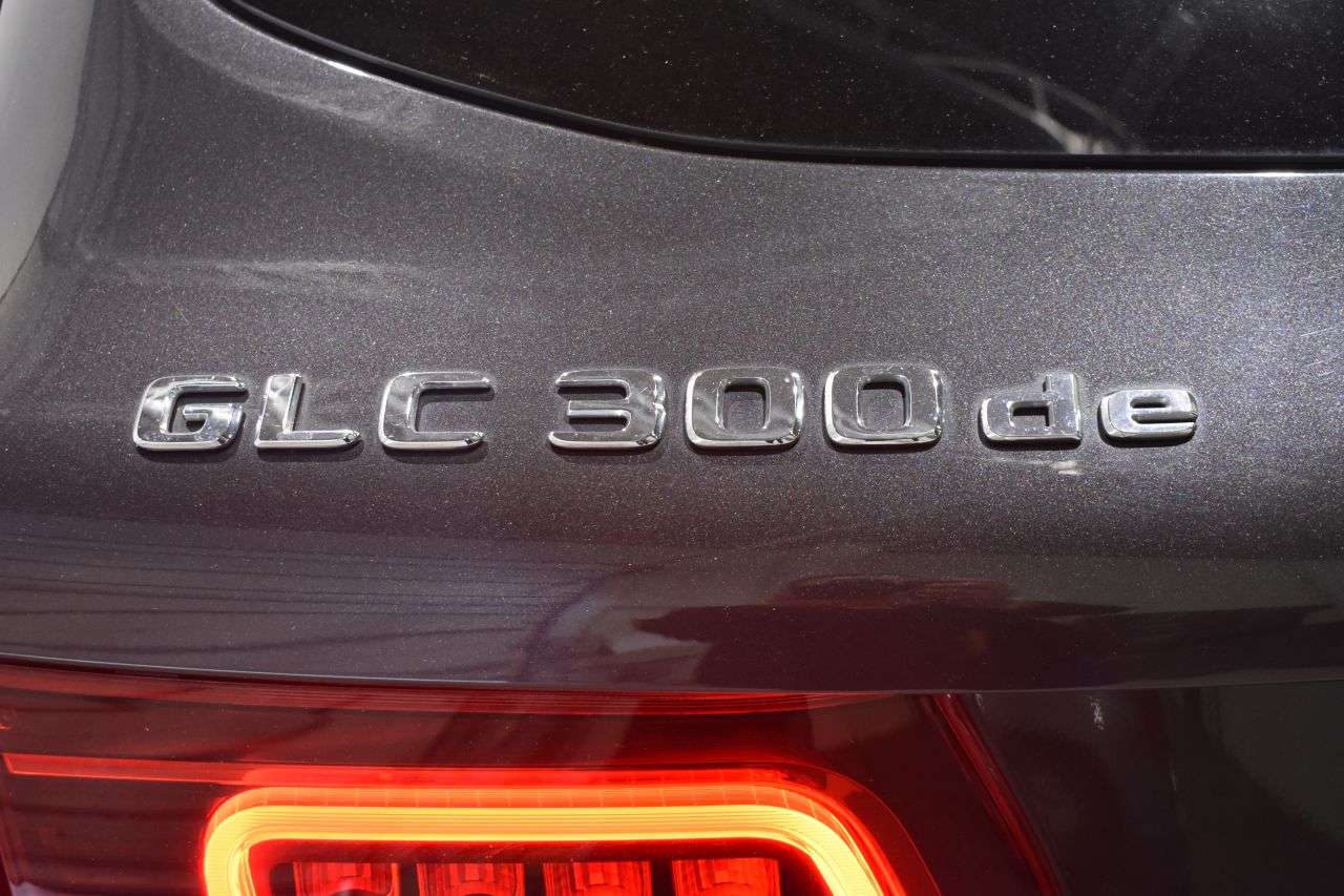 MERCEDES-BENZ CLASE GLC en Minoautos