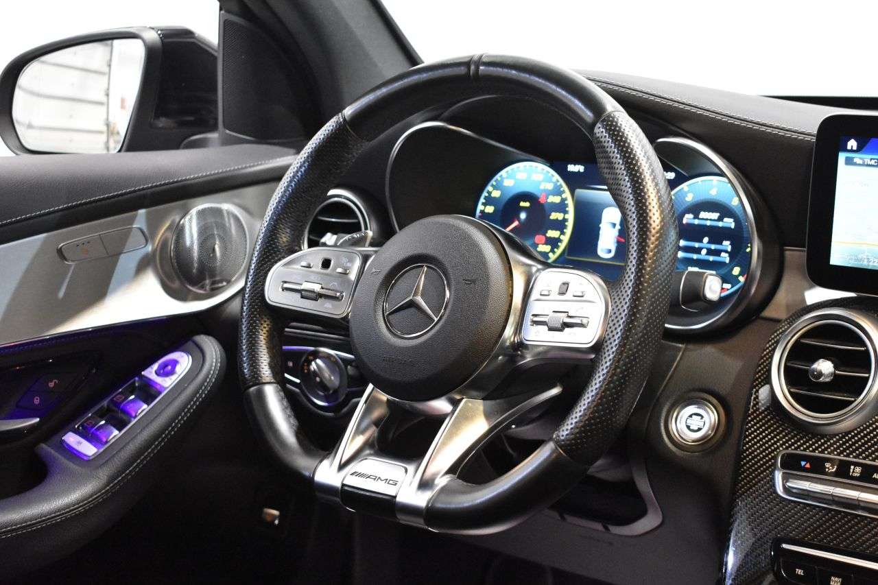 MERCEDES-BENZ GLC COUP� en Minoautos