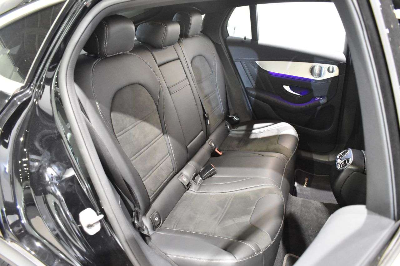 MERCEDES-BENZ GLC COUP� en Minoautos