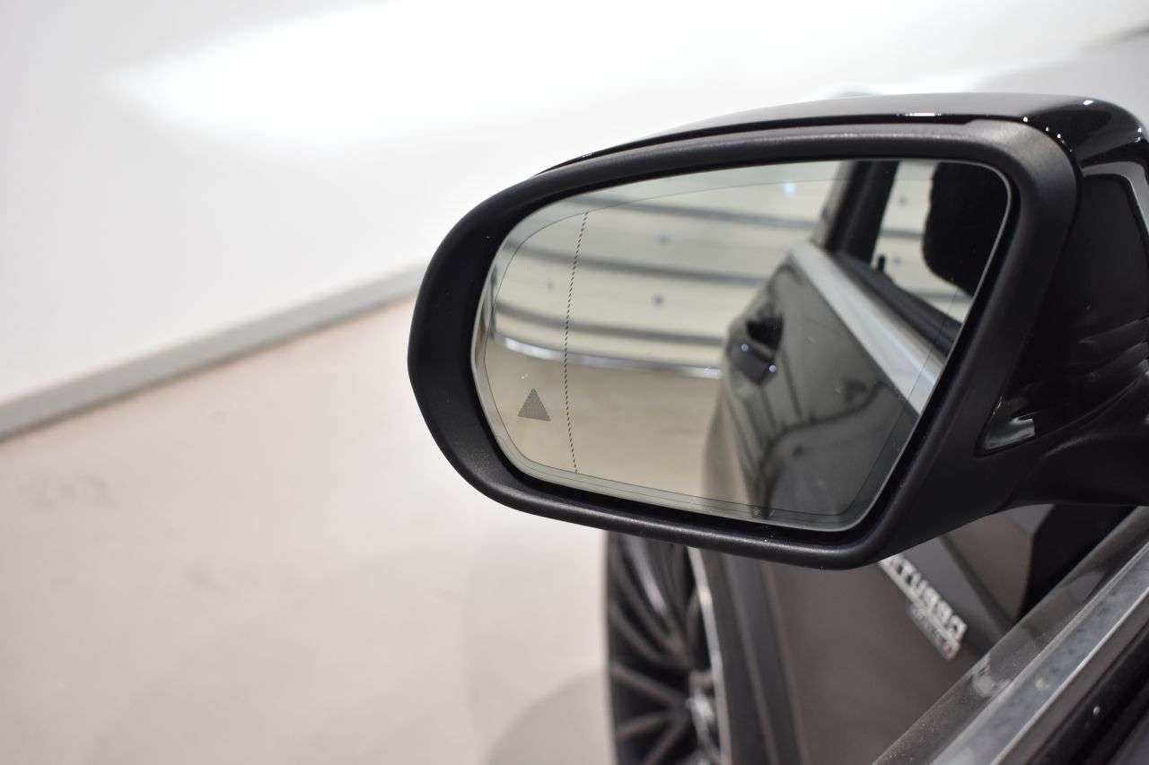 MERCEDES-BENZ GLC COUP� en Minoautos