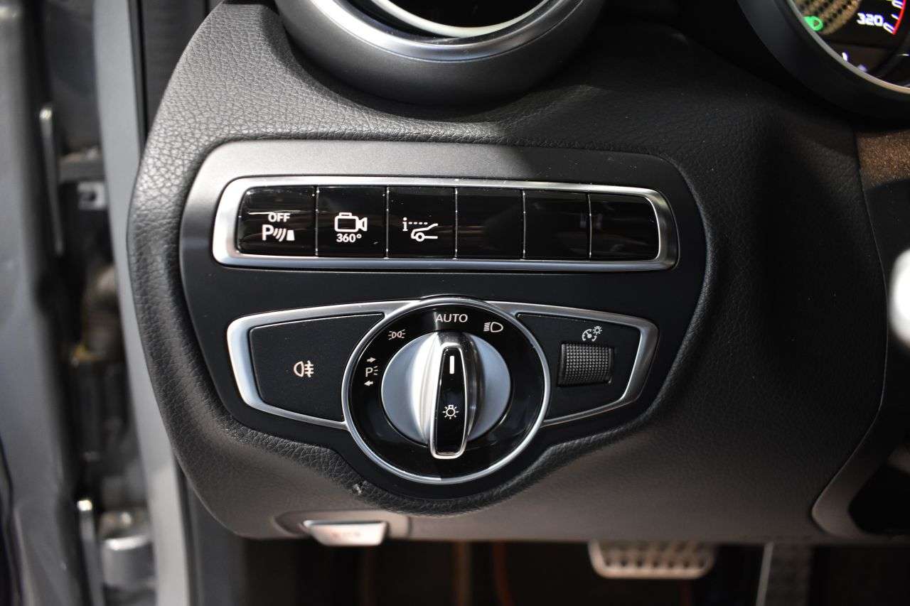 MERCEDES-BENZ CLASE C ESTATE en Minoautos