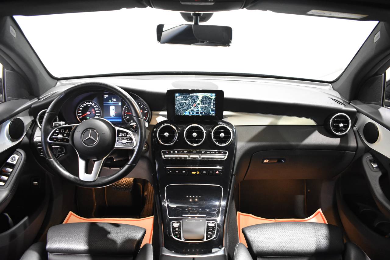 MERCEDES-BENZ GLC COUP� en Minoautos
