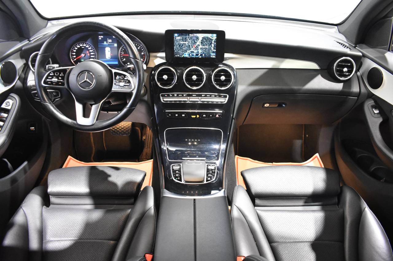 MERCEDES-BENZ GLC COUP� en Minoautos