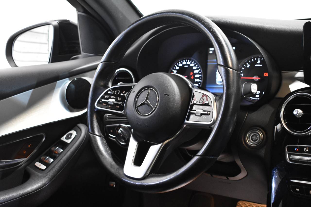 MERCEDES-BENZ GLC COUP� en Minoautos