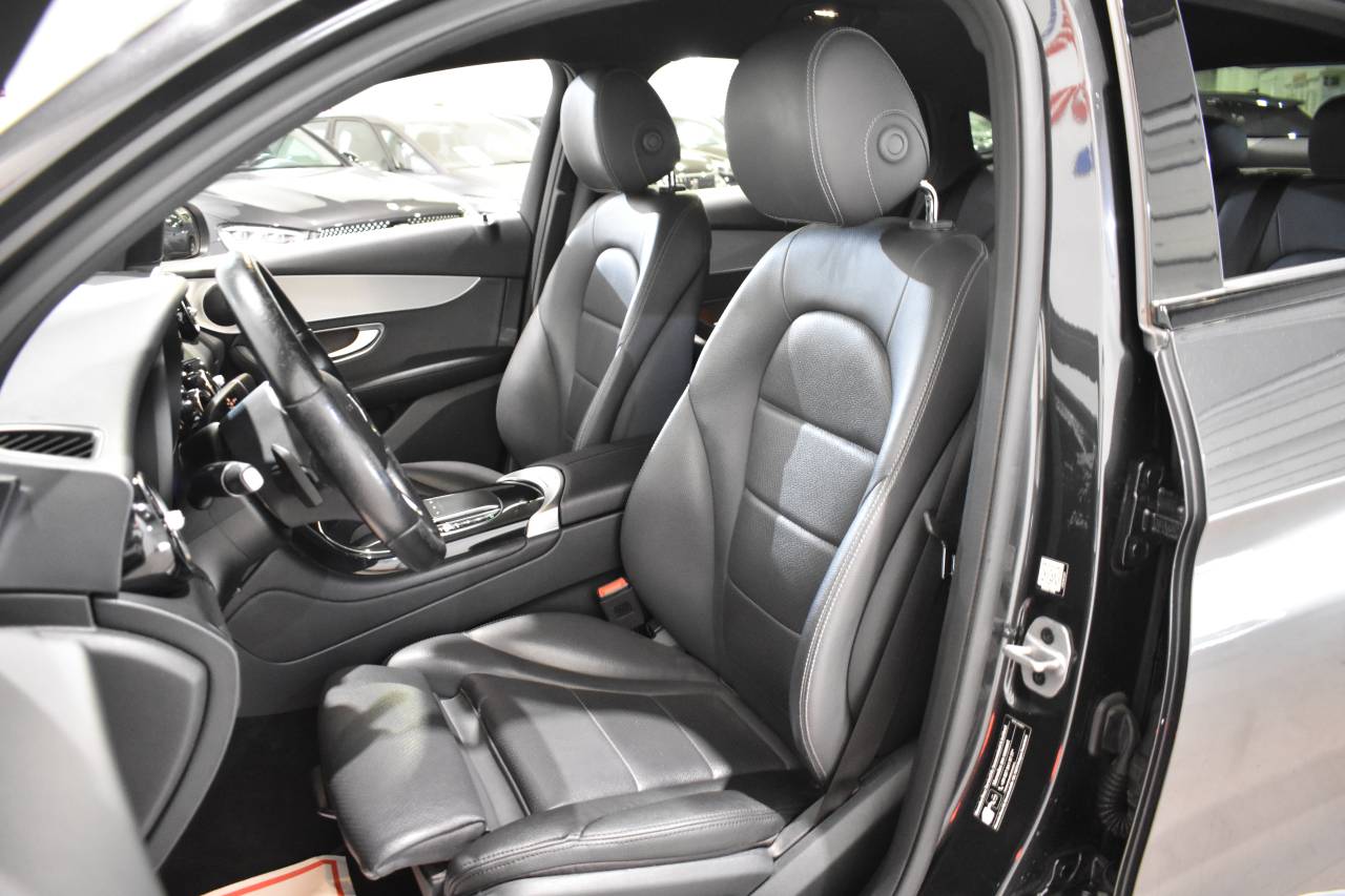 MERCEDES-BENZ GLC COUP� en Minoautos