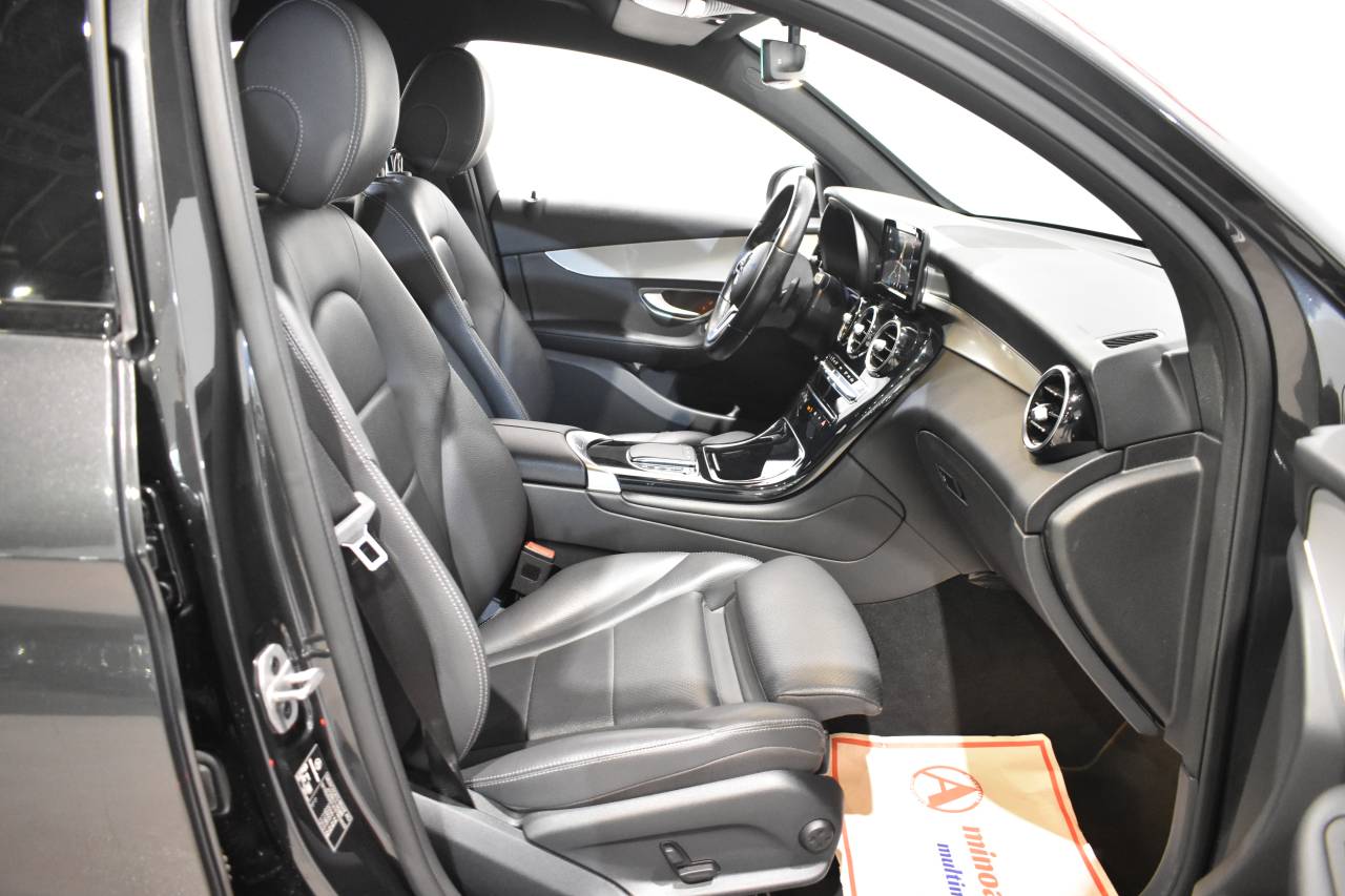 MERCEDES-BENZ GLC COUP� en Minoautos