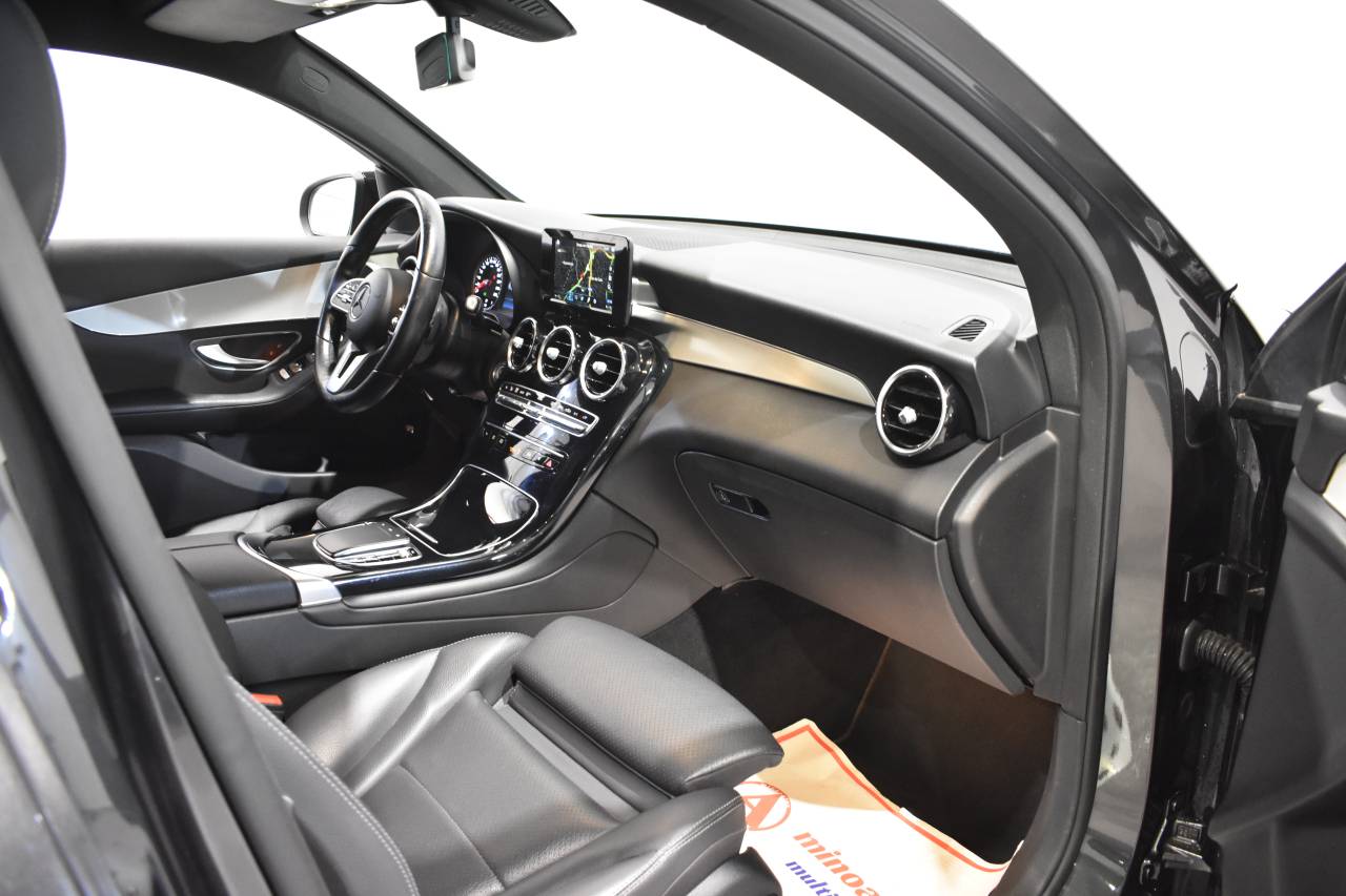 MERCEDES-BENZ GLC COUP� en Minoautos
