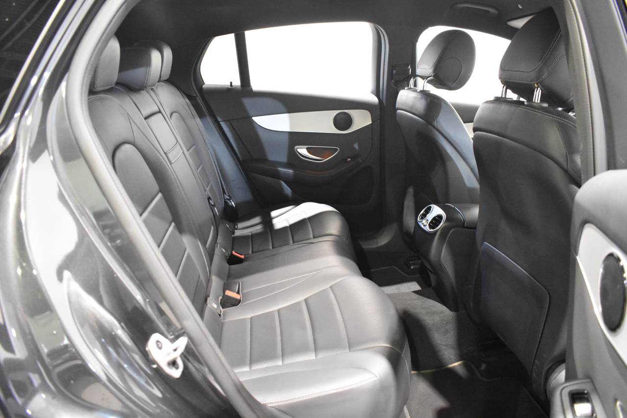 MERCEDES-BENZ GLC COUP� en Minoautos