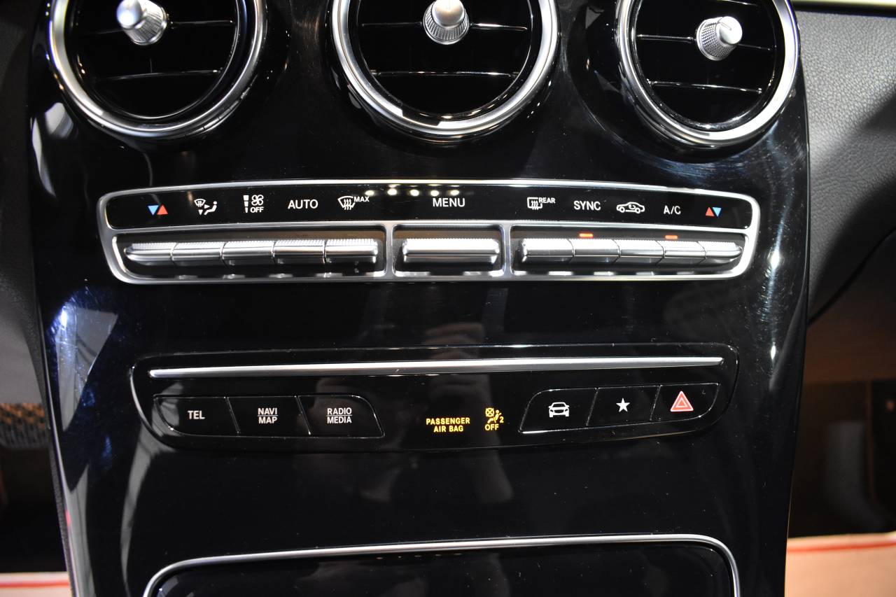 MERCEDES-BENZ GLC COUP� en Minoautos