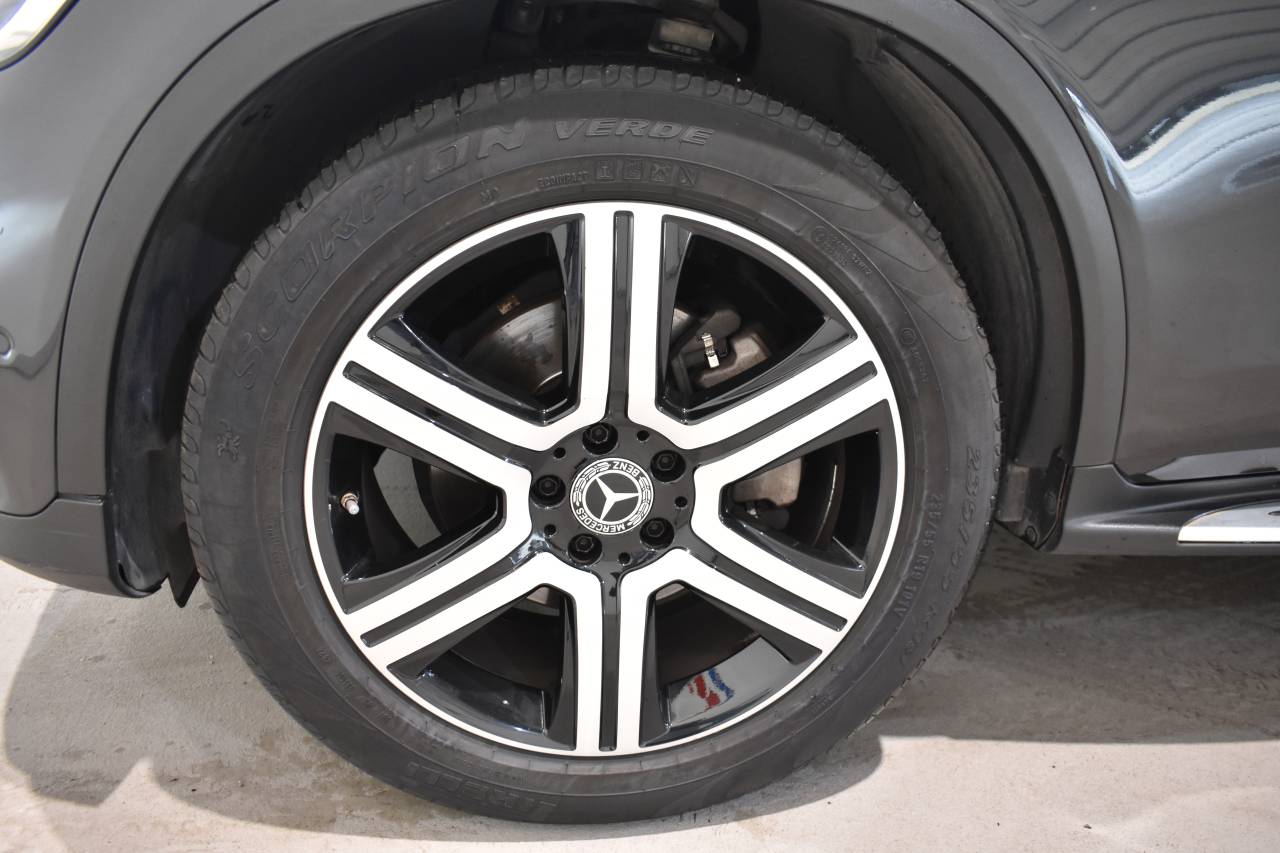 MERCEDES-BENZ GLC COUP� en Minoautos