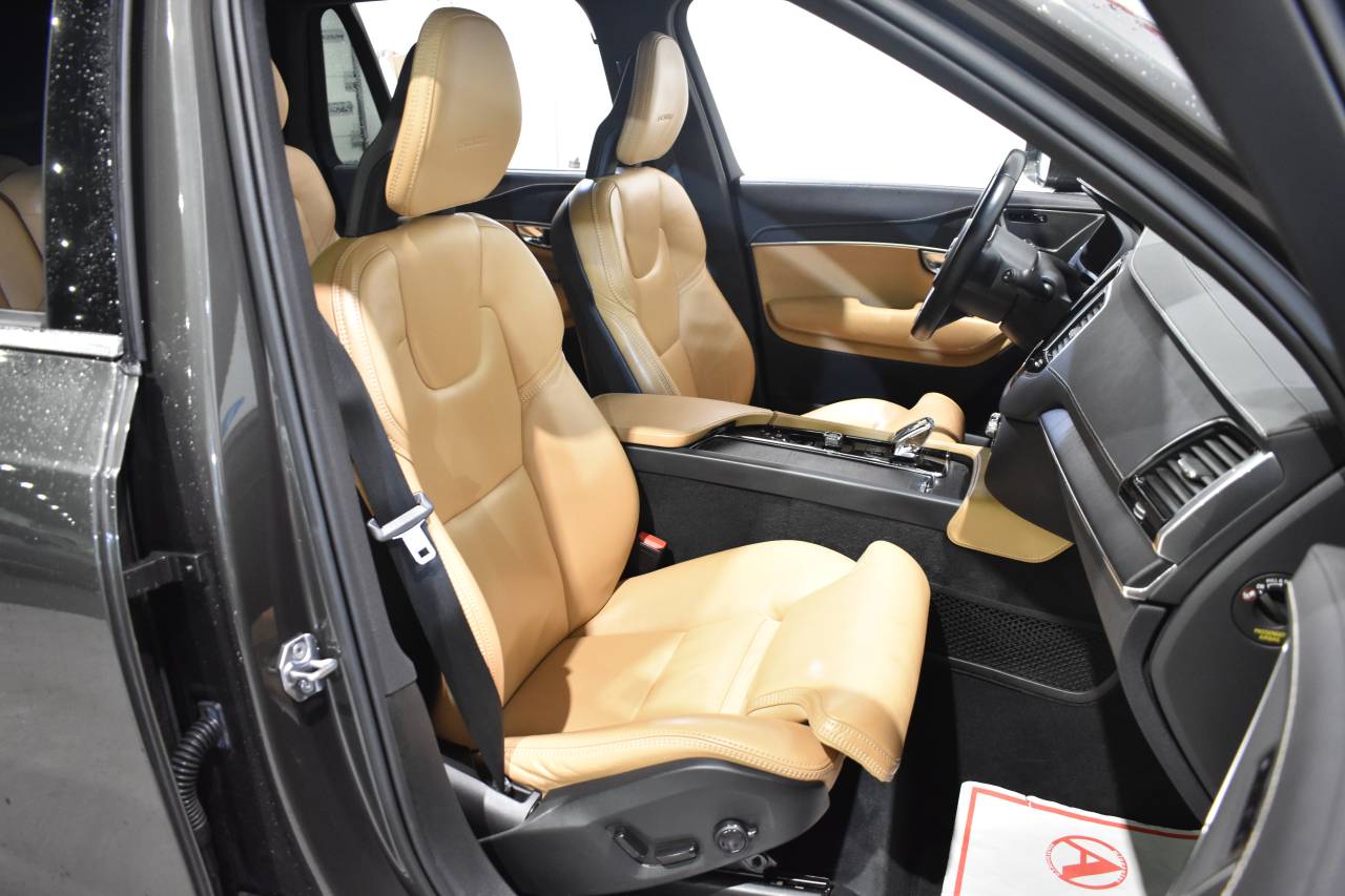 VOLVO XC90 en Minoautos