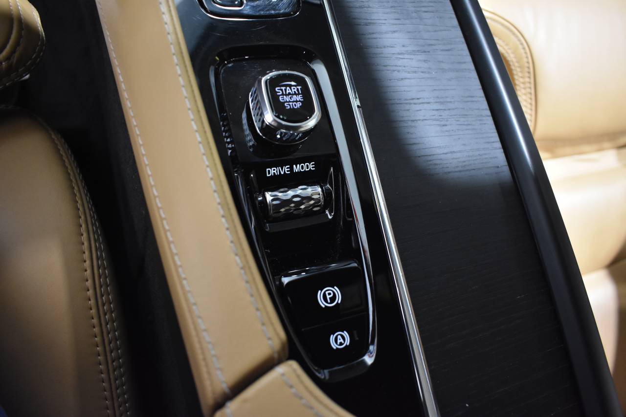 VOLVO XC90 en Minoautos
