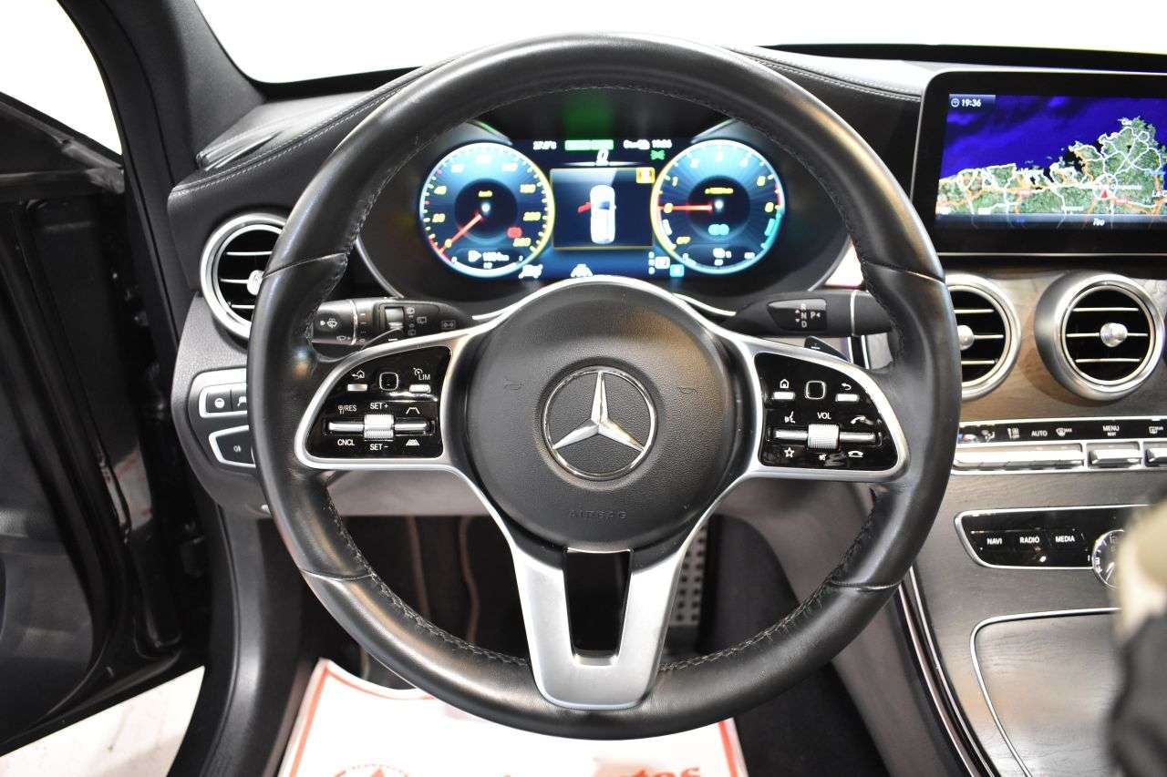 MERCEDES-BENZ CLASE C ESTATE en Minoautos