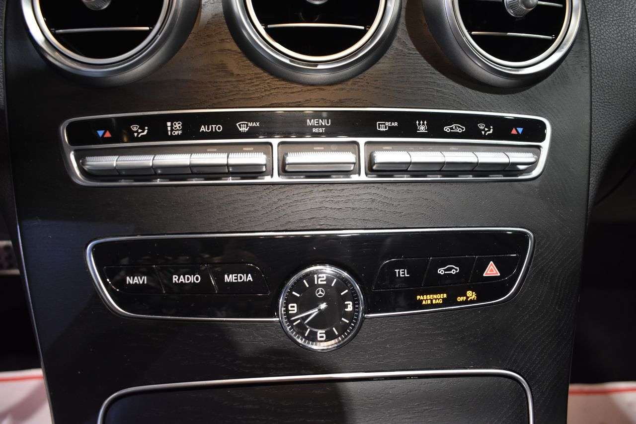 MERCEDES-BENZ CLASE C ESTATE en Minoautos
