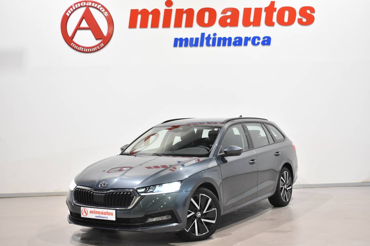 SKODA OCTAVIA COMBI en Minoautos