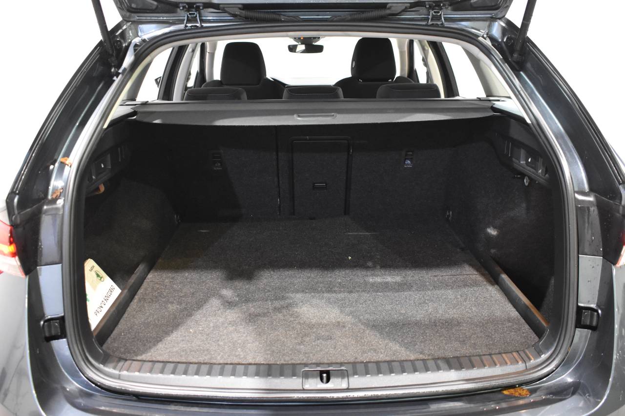 SKODA OCTAVIA COMBI en Minoautos