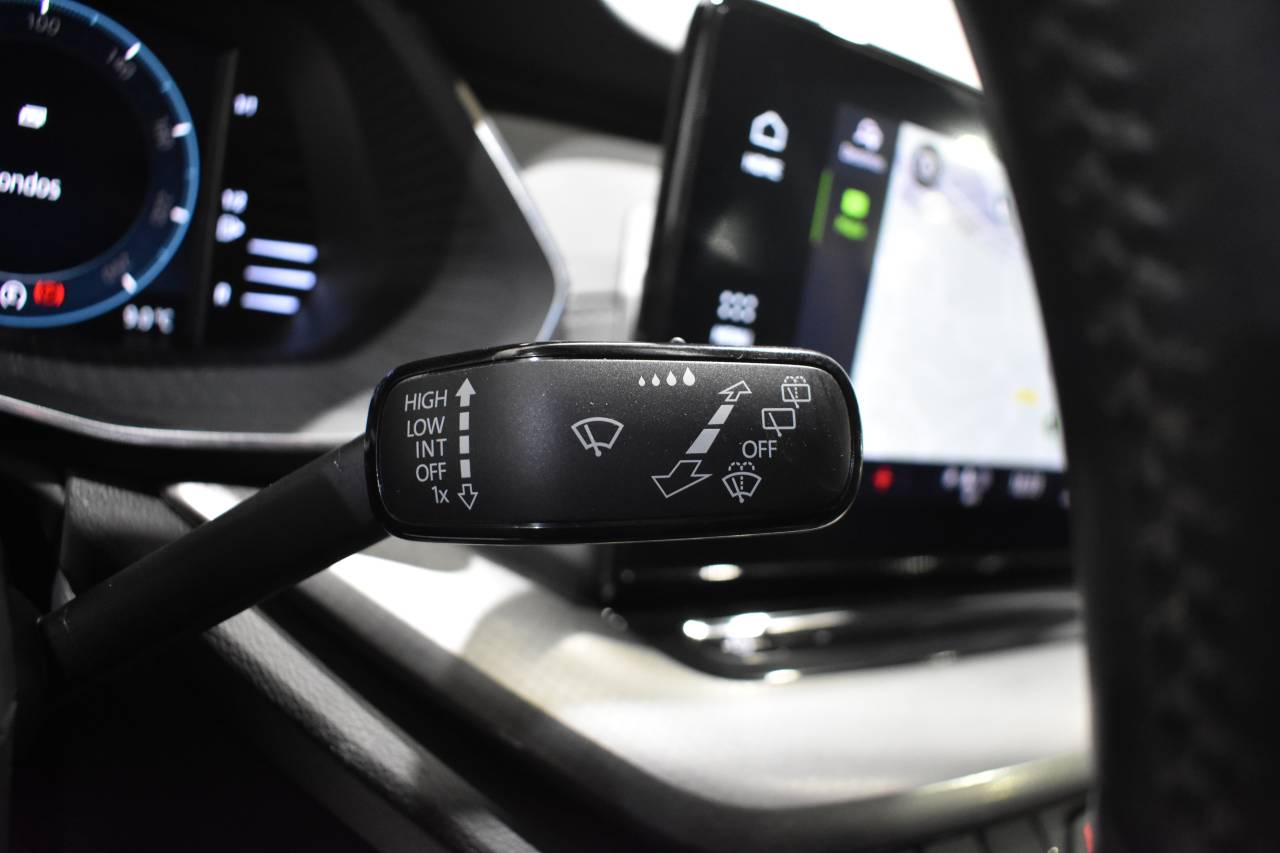 SKODA OCTAVIA COMBI en Minoautos