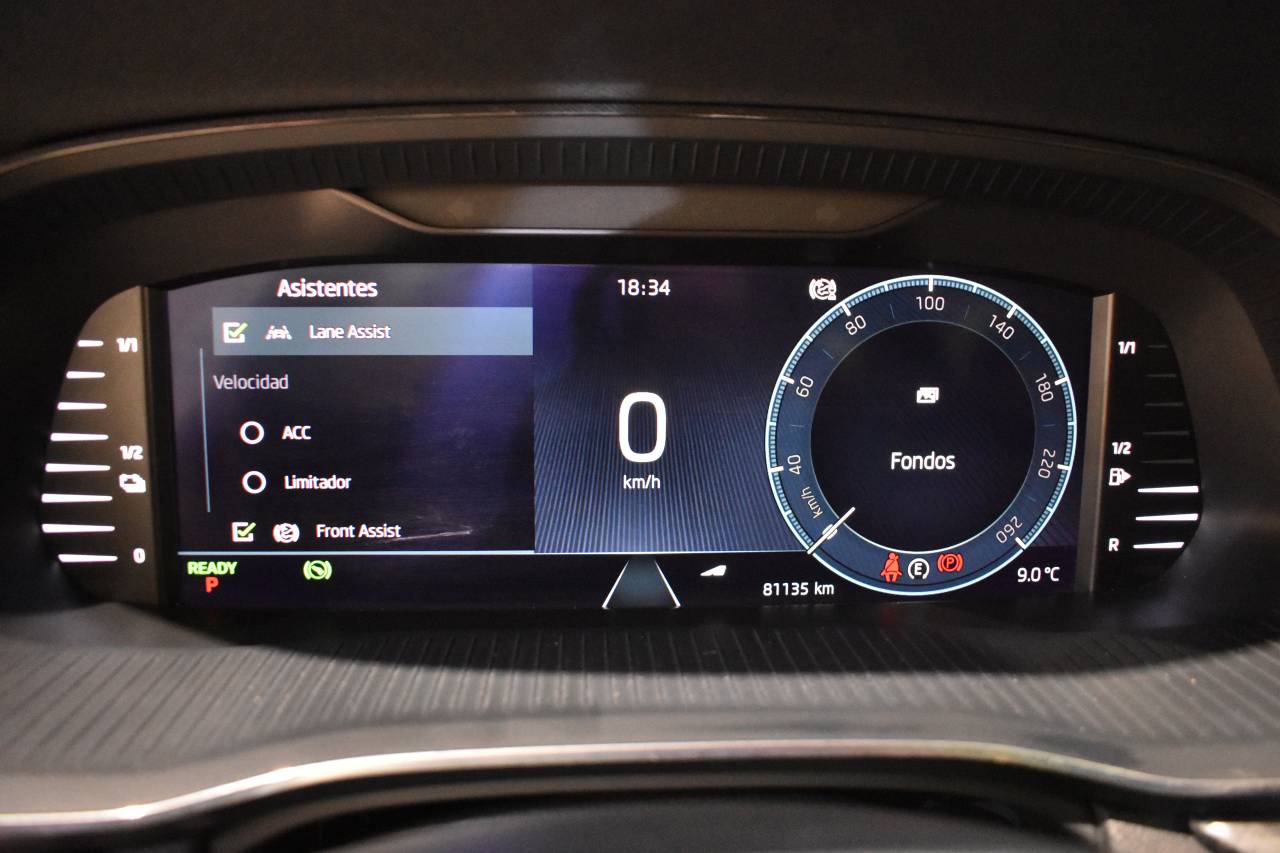 SKODA OCTAVIA COMBI en Minoautos