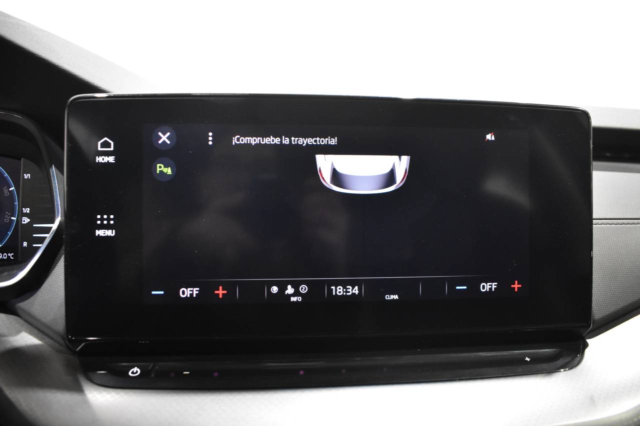 SKODA OCTAVIA COMBI en Minoautos