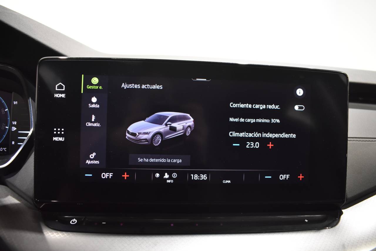 SKODA OCTAVIA COMBI en Minoautos