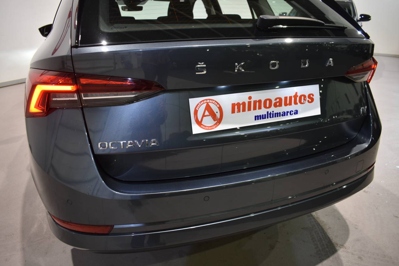 SKODA OCTAVIA COMBI en Minoautos