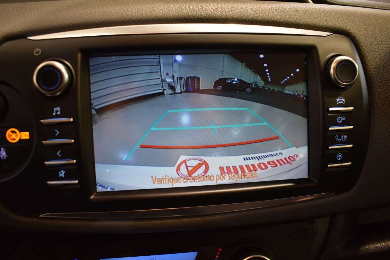 TOYOTA YARIS en Minoautos