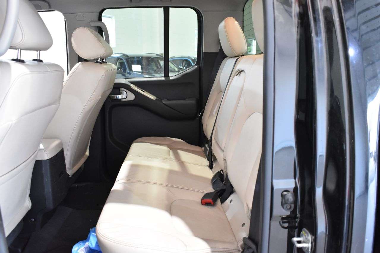 NISSAN NAVARA en Minoautos