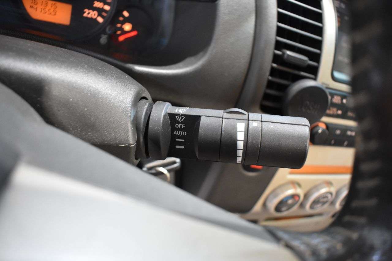 NISSAN NAVARA en Minoautos