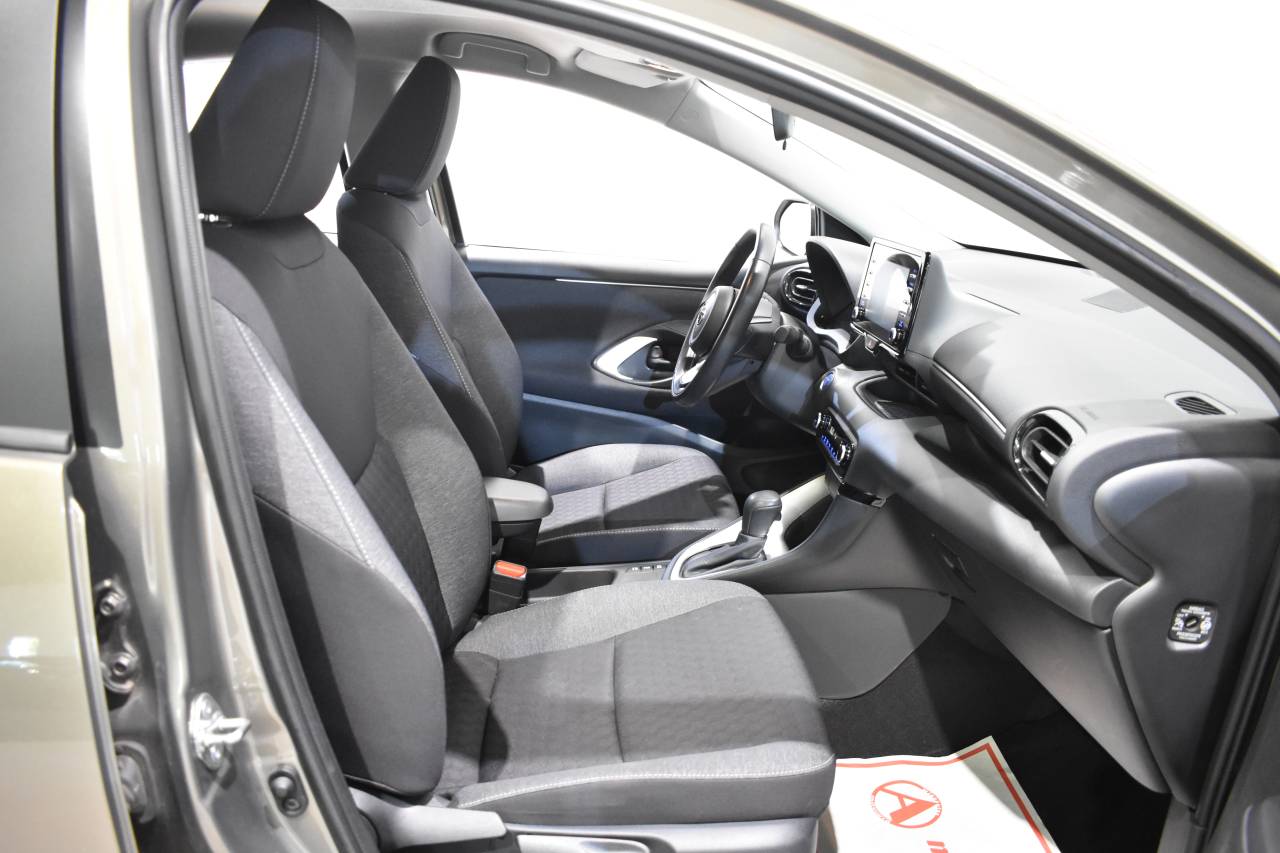 TOYOTA YARIS en Minoautos