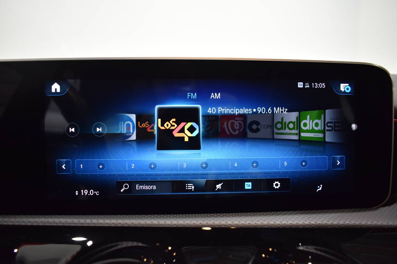 MERCEDES-BENZ CLASE A