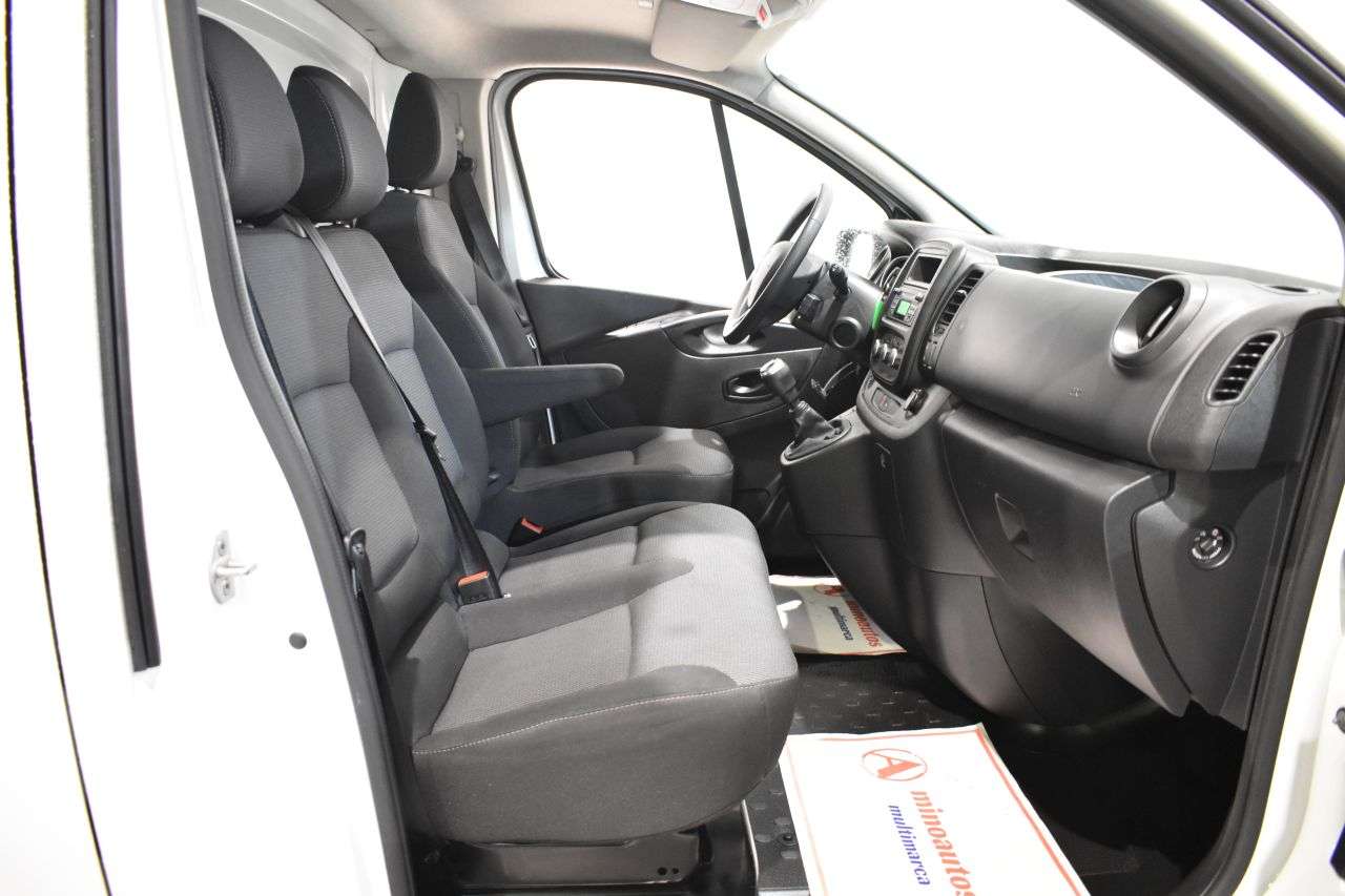 RENAULT TRAFIC en Minoautos