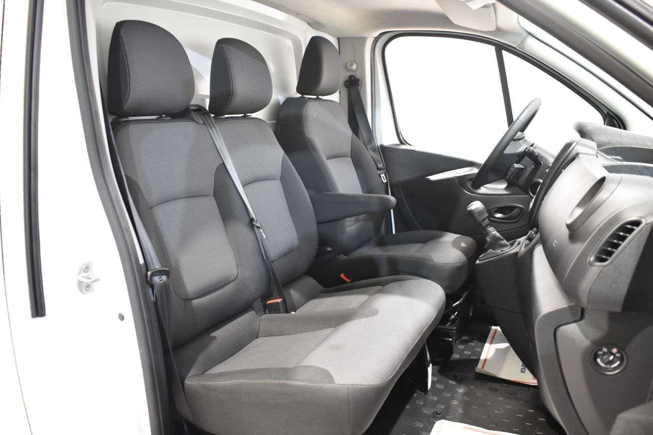 RENAULT TRAFIC en Minoautos