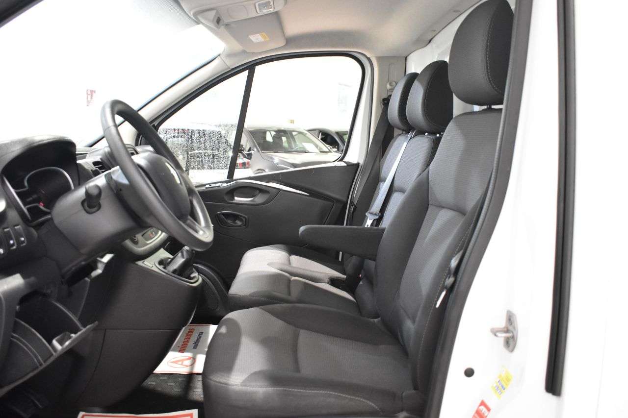 RENAULT TRAFIC en Minoautos
