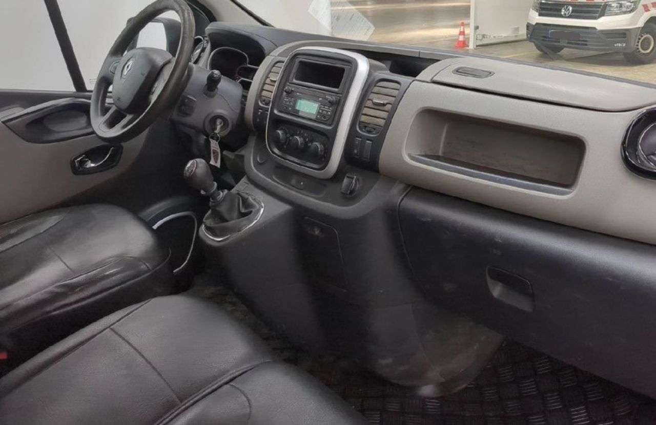 RENAULT TRAFIC en Minoautos