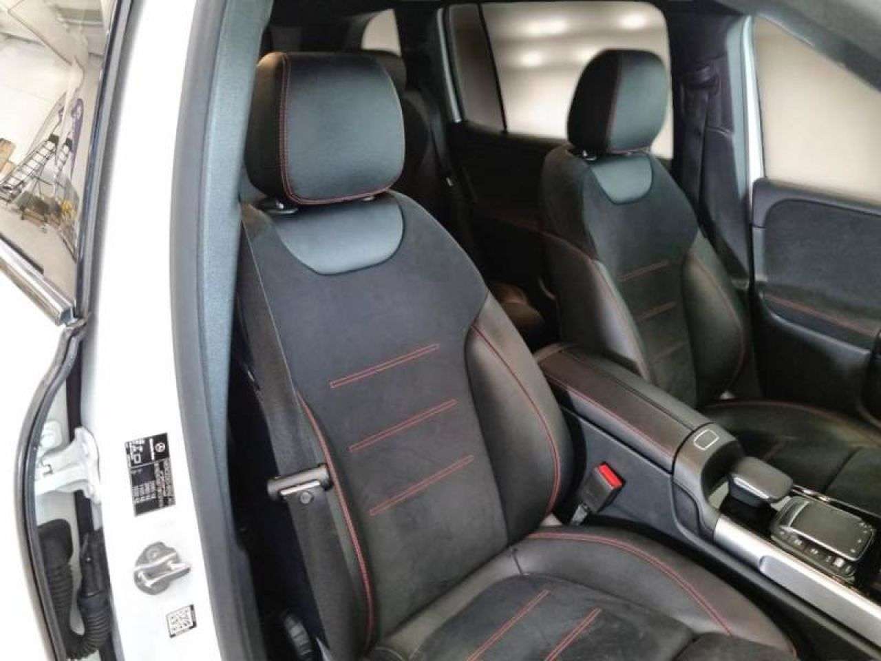 MERCEDES-BENZ GLB en Minoautos