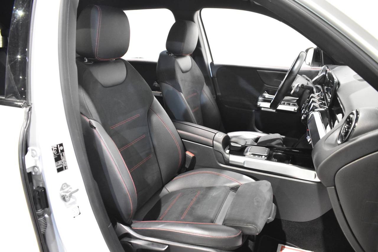 MERCEDES-BENZ GLB en Minoautos