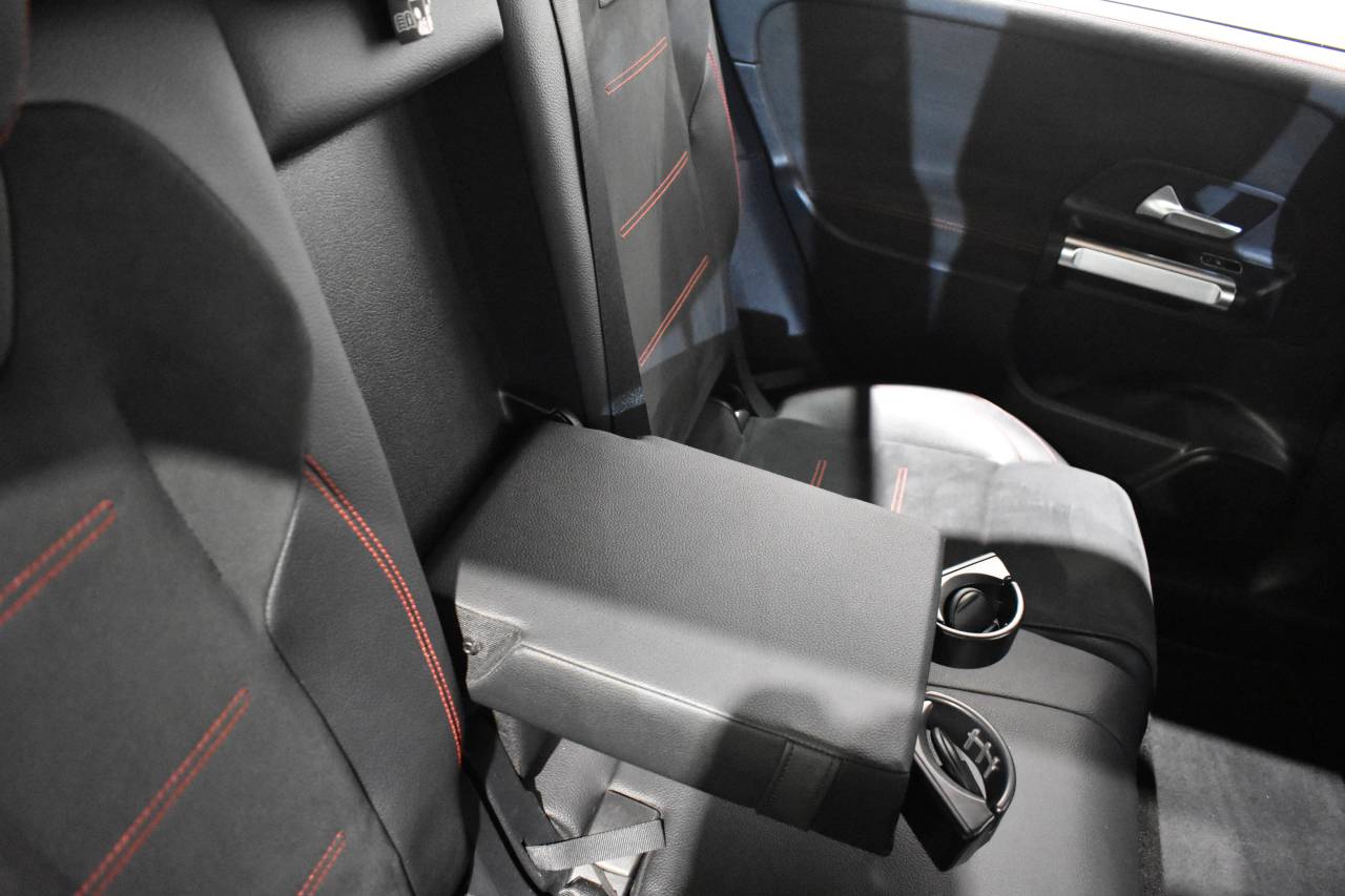 MERCEDES-BENZ GLB en Minoautos