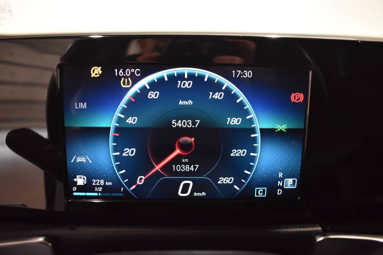 MERCEDES-BENZ GLB en Minoautos